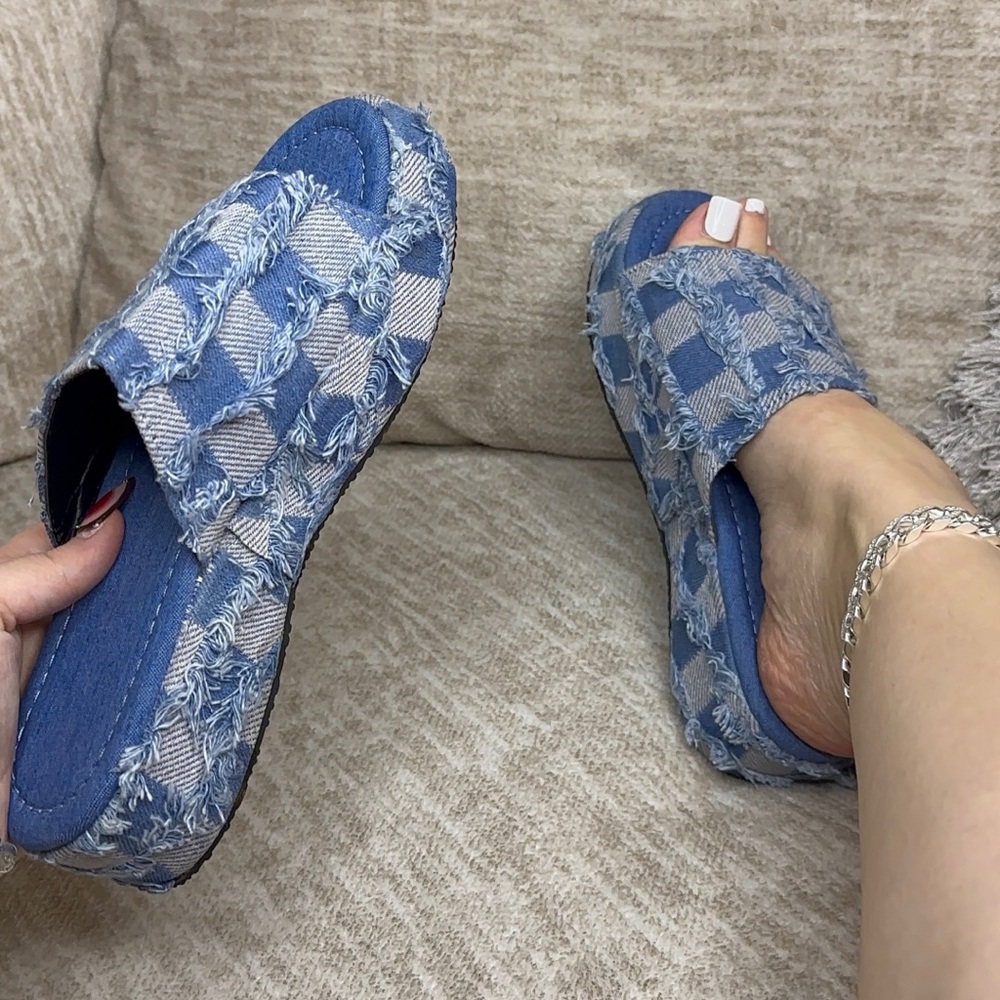 Blue Plaid Denim Slip-on Platform Slides sizes 6, 7, 8